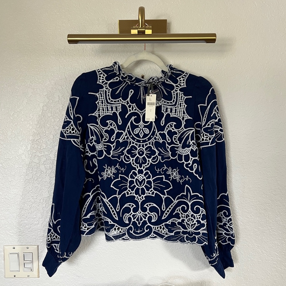 NWT Anthropologie Navy and White Floral Blouse